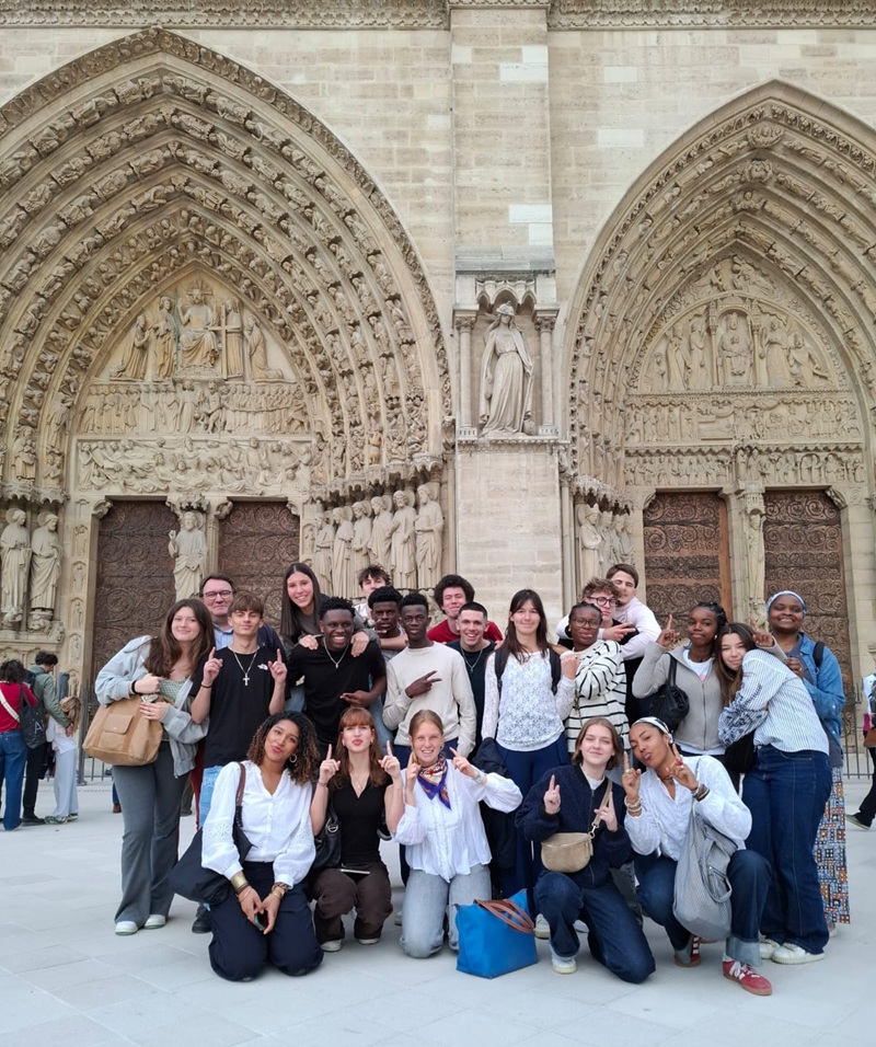 Au service des jeunes: joie et confiance !